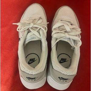 Nike Air Size 8.5